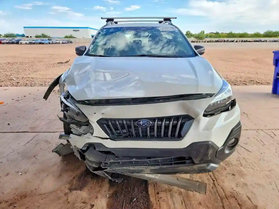 JF2GTHRC9NH257931 2022 SUBARU CROSSTREK-4