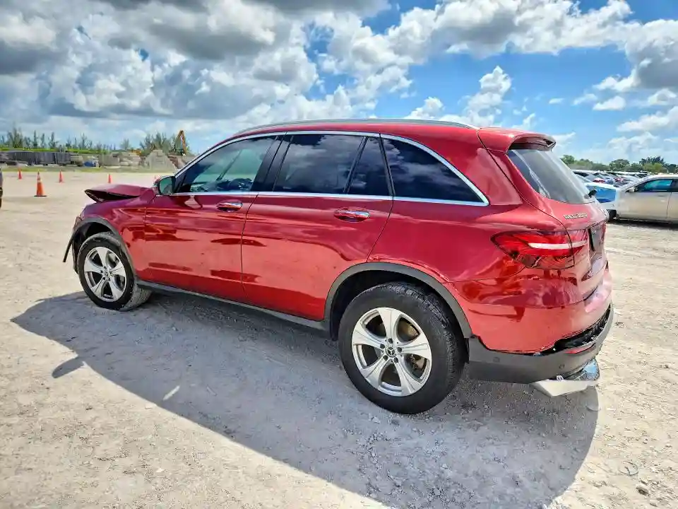 WDC0G4JB6JV057630 2018 MERCEDES-BENZ GLC-CLASS-1