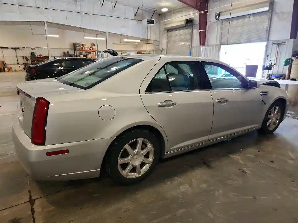 1G6DW6ED6B0104884 2011 CADILLAC STS-2