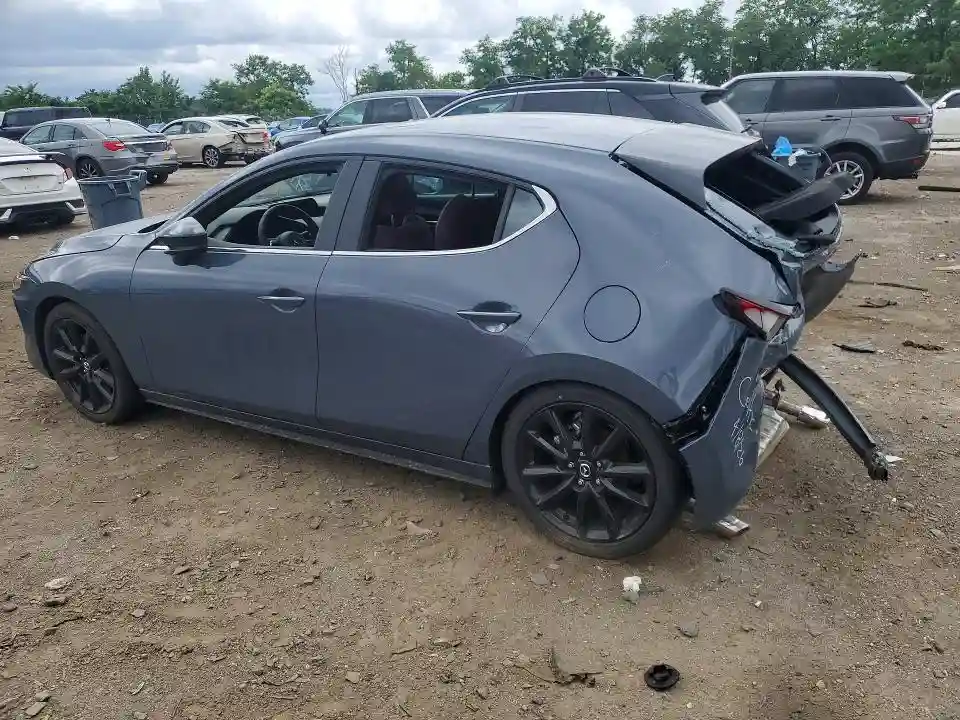 JM1BPBLL7T1868842 2026 MAZDA 3-1