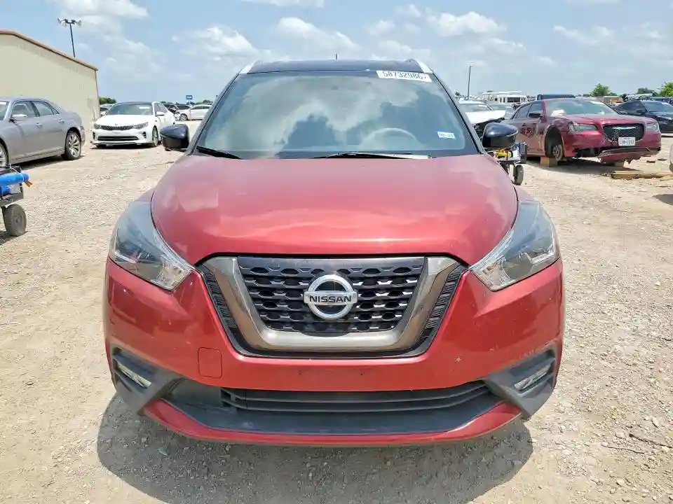 3N1CP5CU9KL551797 2019 NISSAN KICKS-4