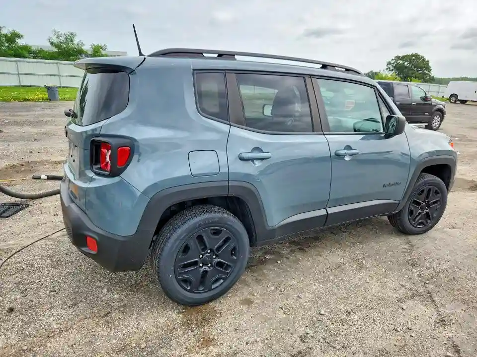 ZACCJBAB9JPH25579 2018 JEEP RENEGADE-2