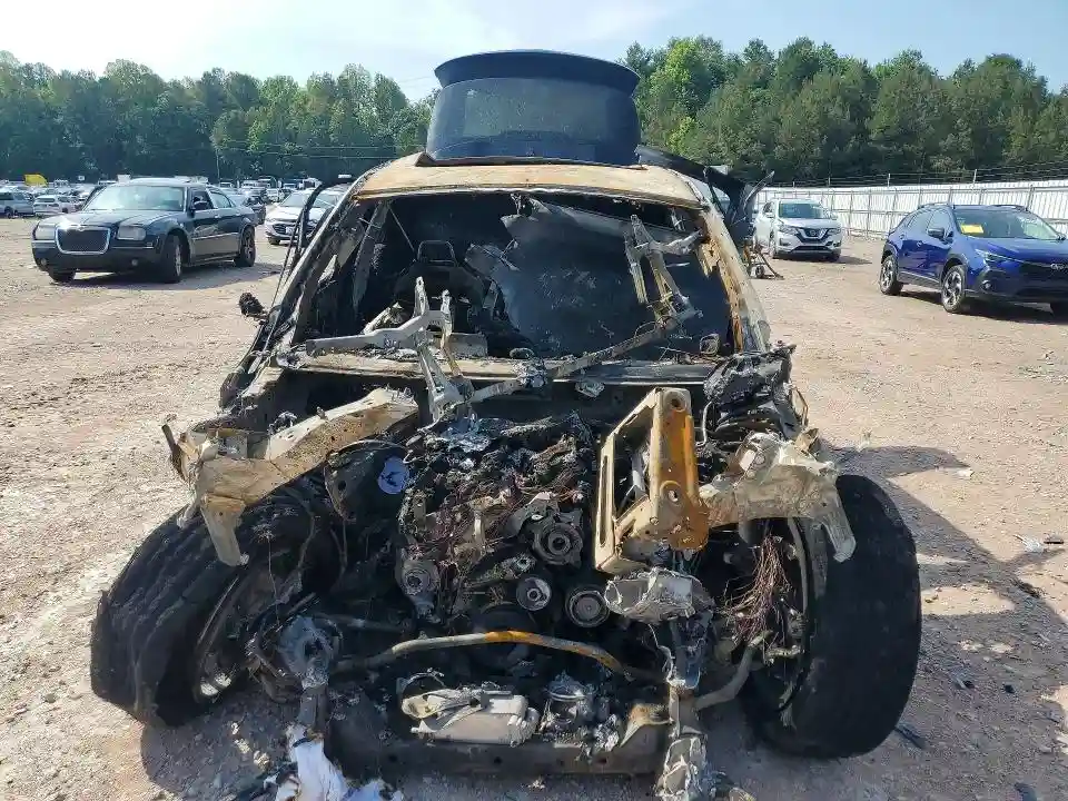 5UX2V1C08LLZ32461 2020 BMW X4-4
