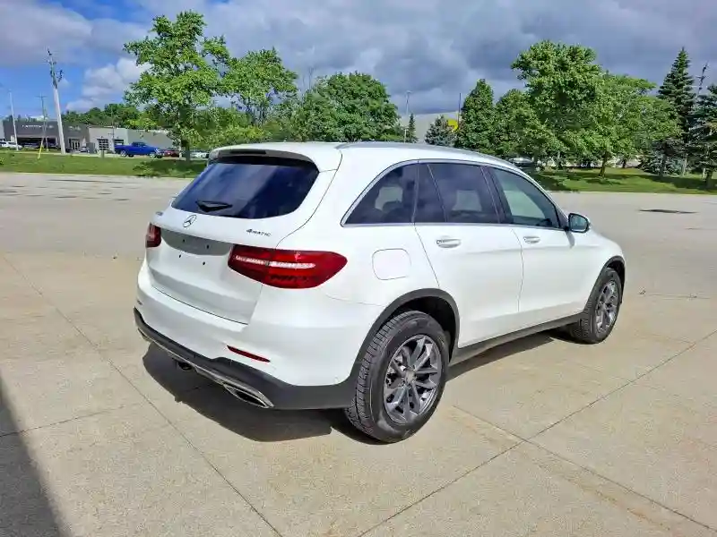 WDC0G4KB9KV141943 2019 MERCEDES-BENZ GLC-CLASS-3