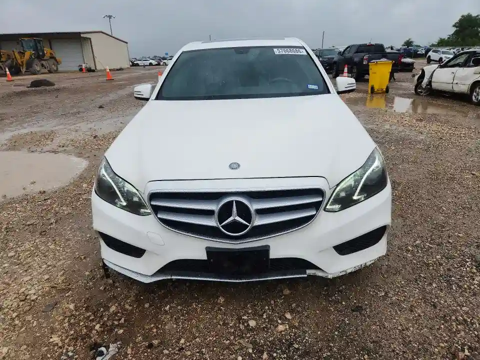WDDHF5KB8GB239460 2016 MERCEDES-BENZ E350TAXI-4