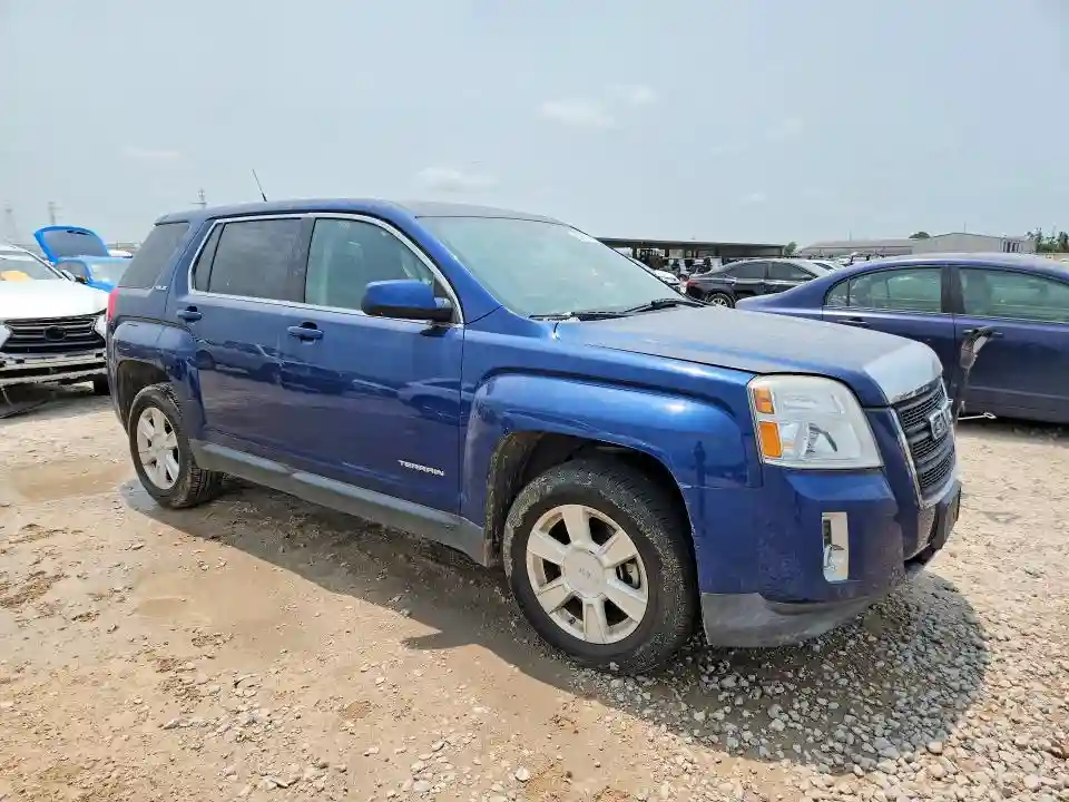 2CTALBEW2A6261146 2010 GMC TERRAIN-3