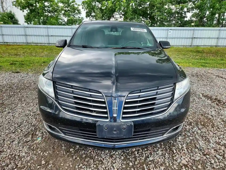 2LMHJ5NK5HBL01722 2017 LINCOLN MKT-4