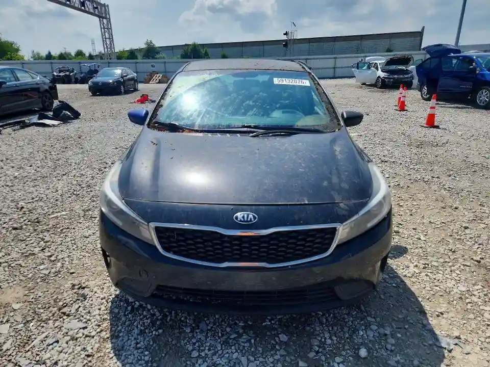 3KPFK4A71HE049489 2017 KIA FORTE-4