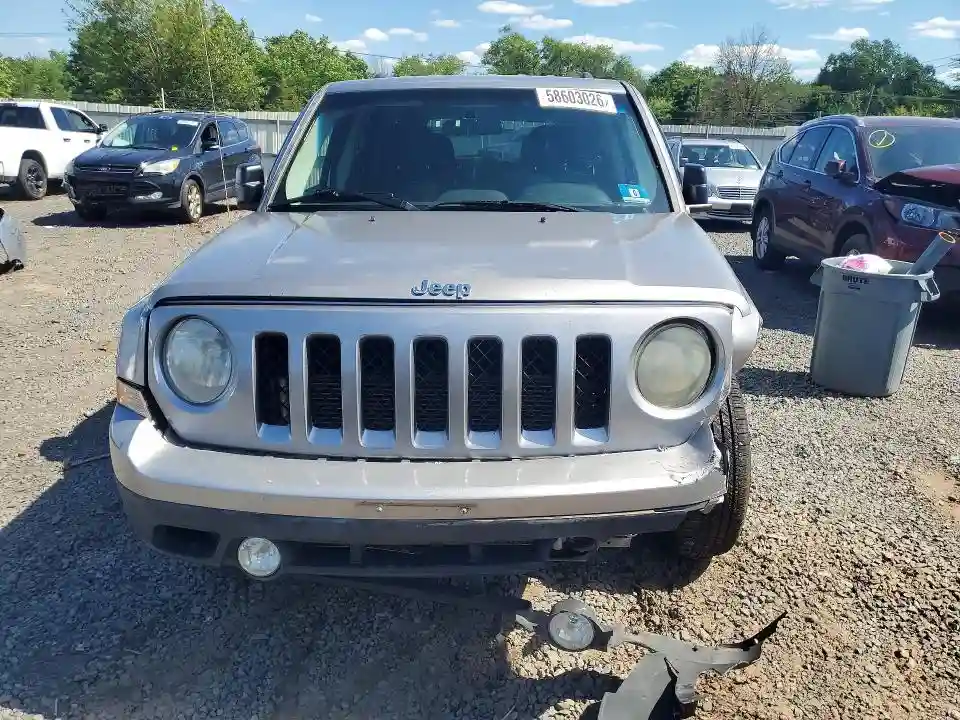 1C4NJPBA1ED844565 2014 JEEP PATRIOT-4