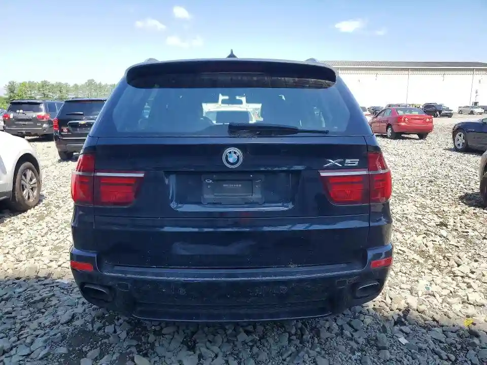 5UXZV4C55BL409411 2011 BMW X5-5