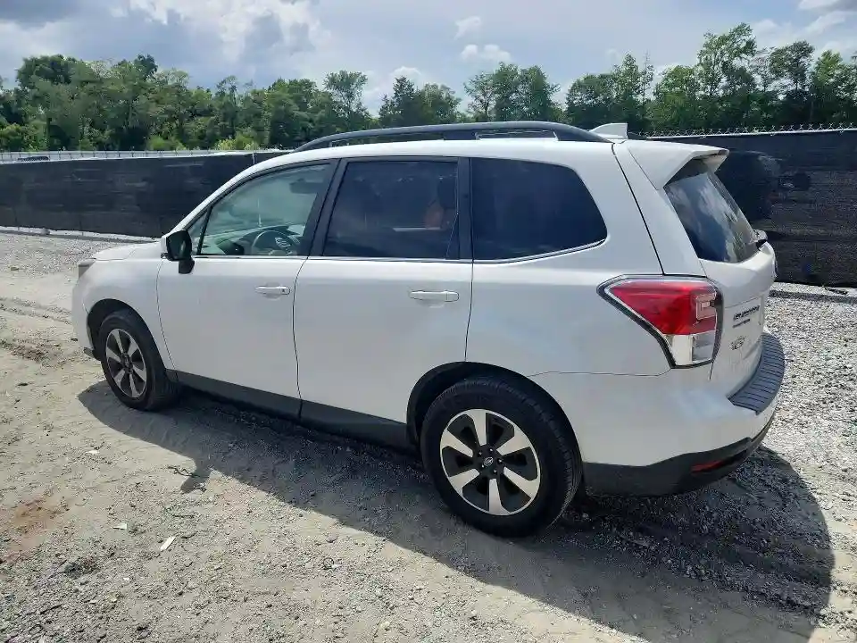 JF2SJAJC1JH585454 2018 SUBARU FORESTER-1