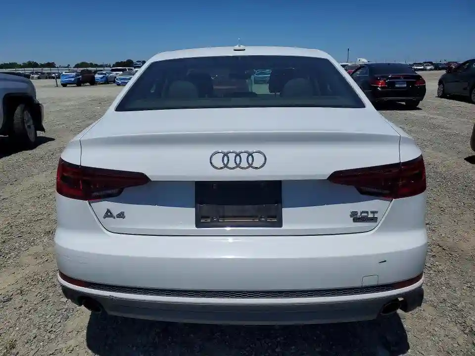 WAUDNAF46JA223042 2018 AUDI A4-5