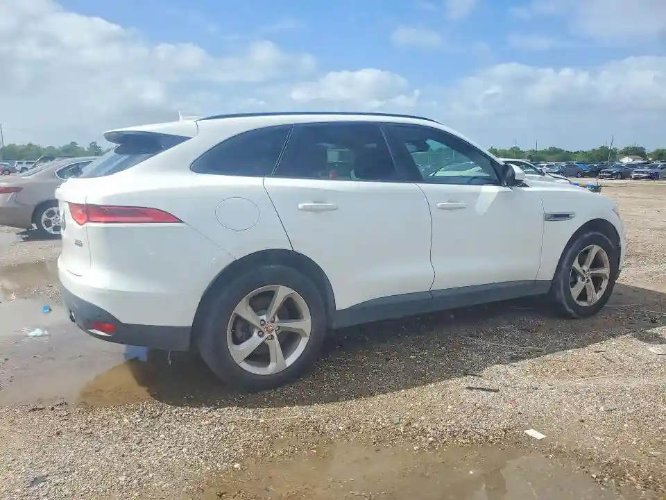 SADCJ2BV1HA074469 2017 JAGUAR F-PACE-2