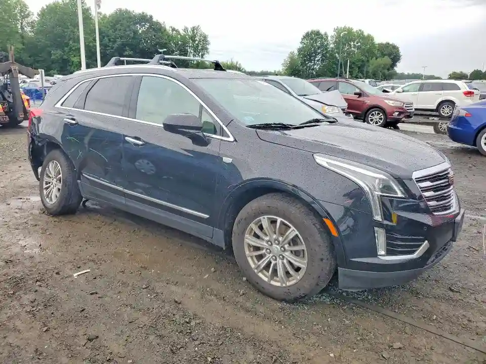 1GYKNDRS7JZ185662 2018 CADILLAC XT5-3
