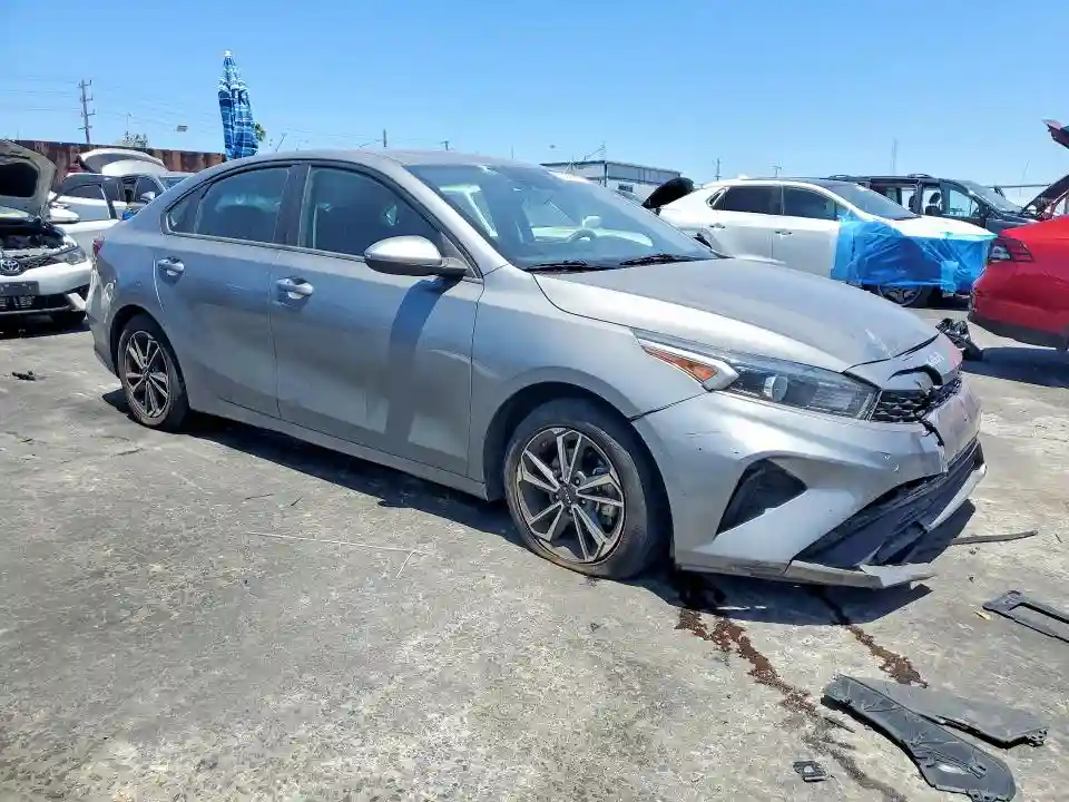 3KPF24AD6NE434497 2022 KIA FORTE LXS-3