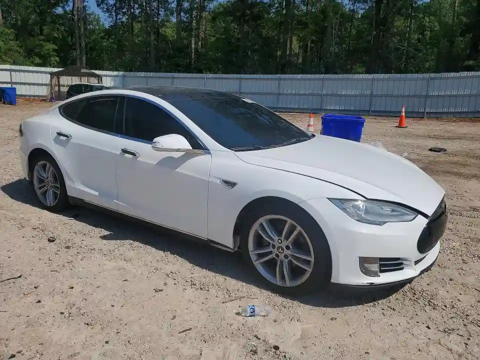 5YJSA1AC0DFP10947 2013 TESLA MODEL S-3