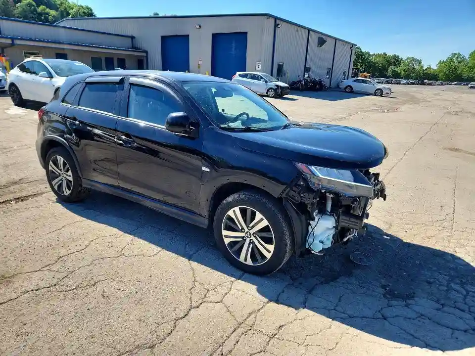 JA4ARUAU8MU003014 2021 MITSUBISHI OUTLANDER-3
