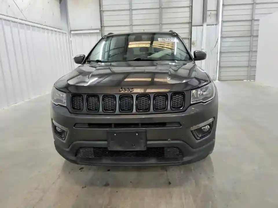 3C4NJCBB9LT118025 2020 JEEP COMPASS-4