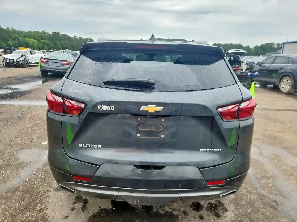3GNKBFRS6KS589746 2019 CHEVROLET BLAZER-5
