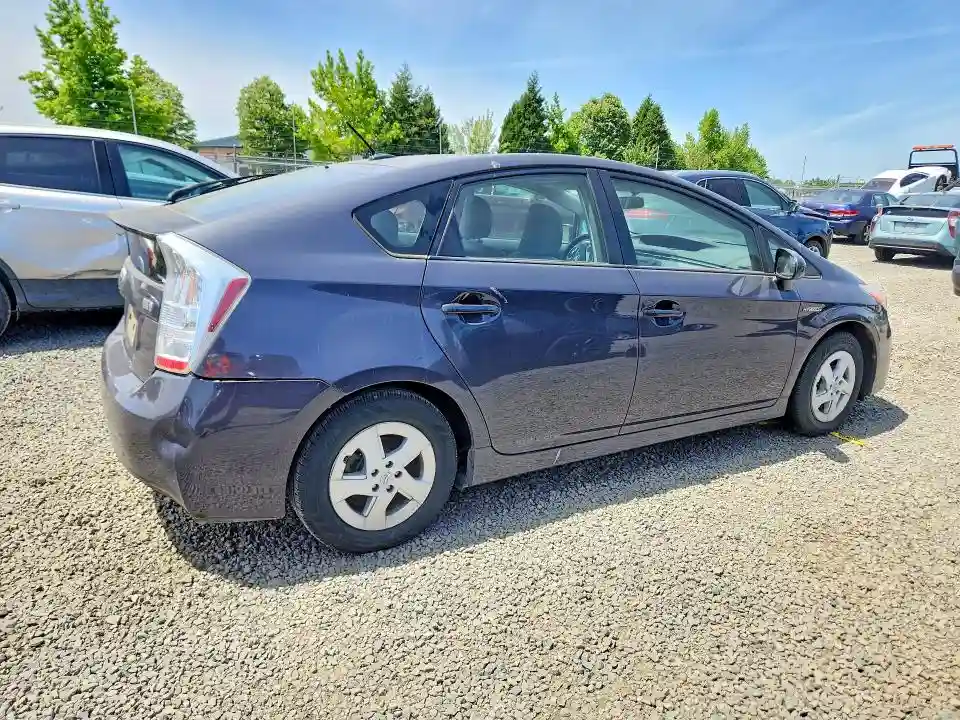 JTDKN3DU3B0311238 2011 TOYOTA PRIUS-2