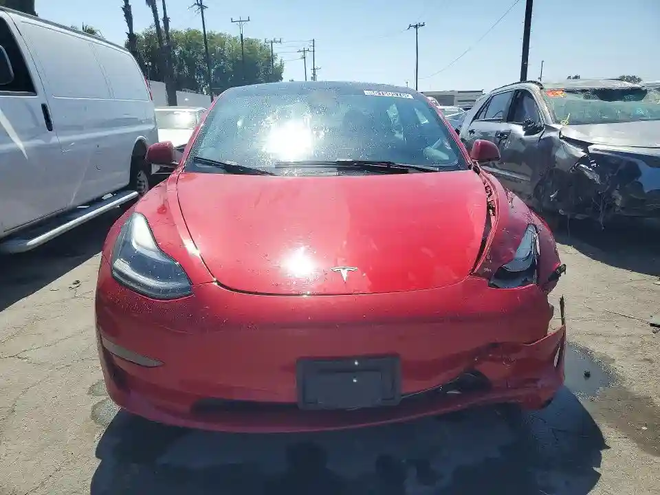 5YJ3E1EA8NF371051 2022 TESLA MODEL 3-4