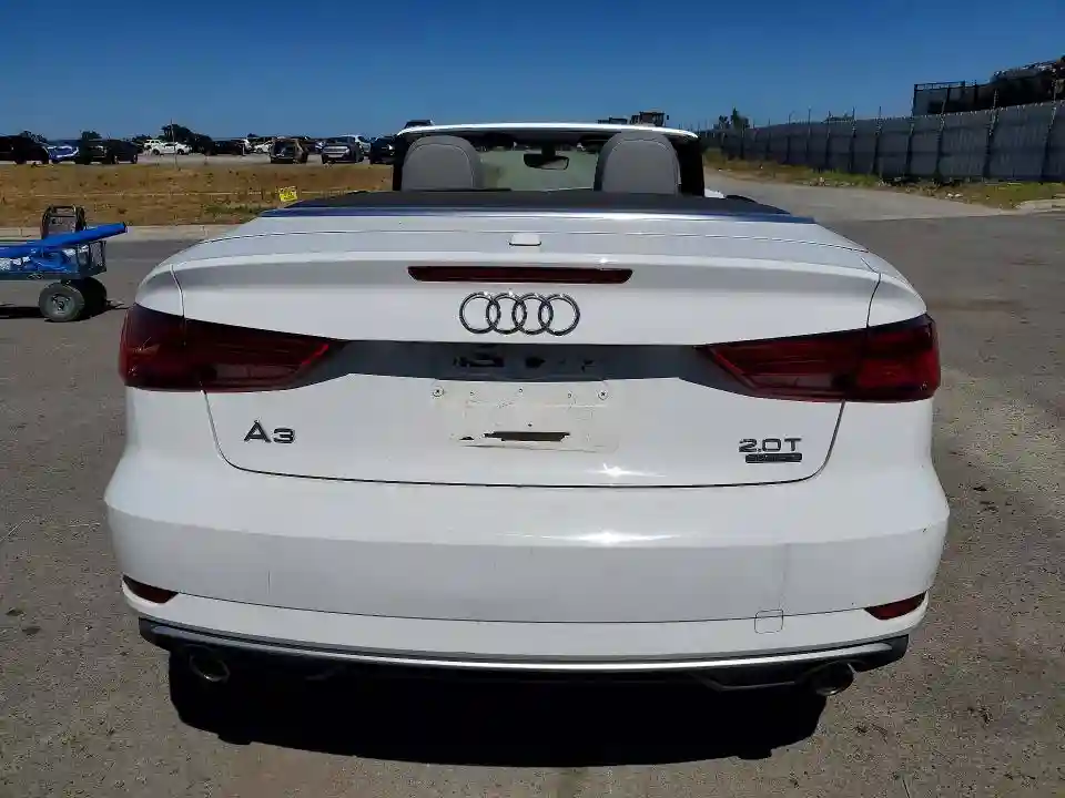 WAU78LFF2J1014589 2018 AUDI A3-5