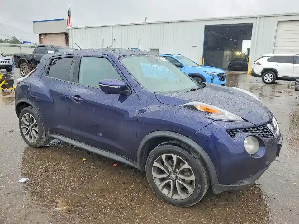 JN8AF5MR1HT702948 2017 NISSAN JUKE-3