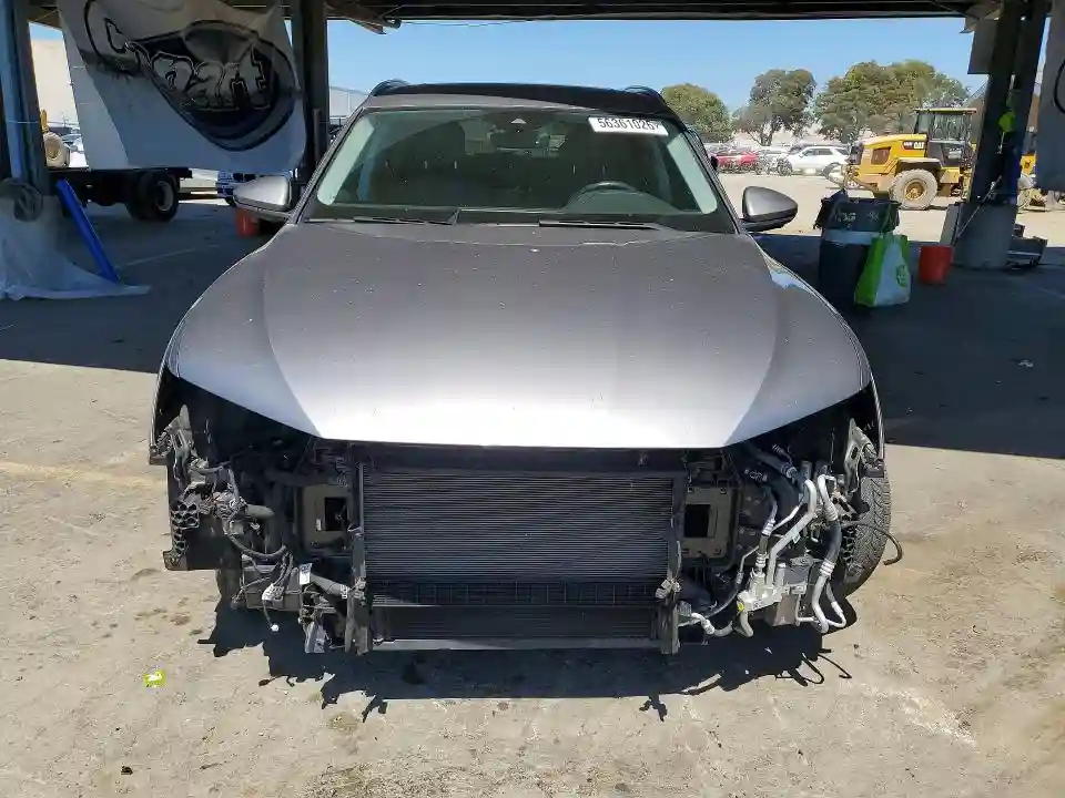 WA1LAAGE4KB005916 2019 AUDI E-TRON-4