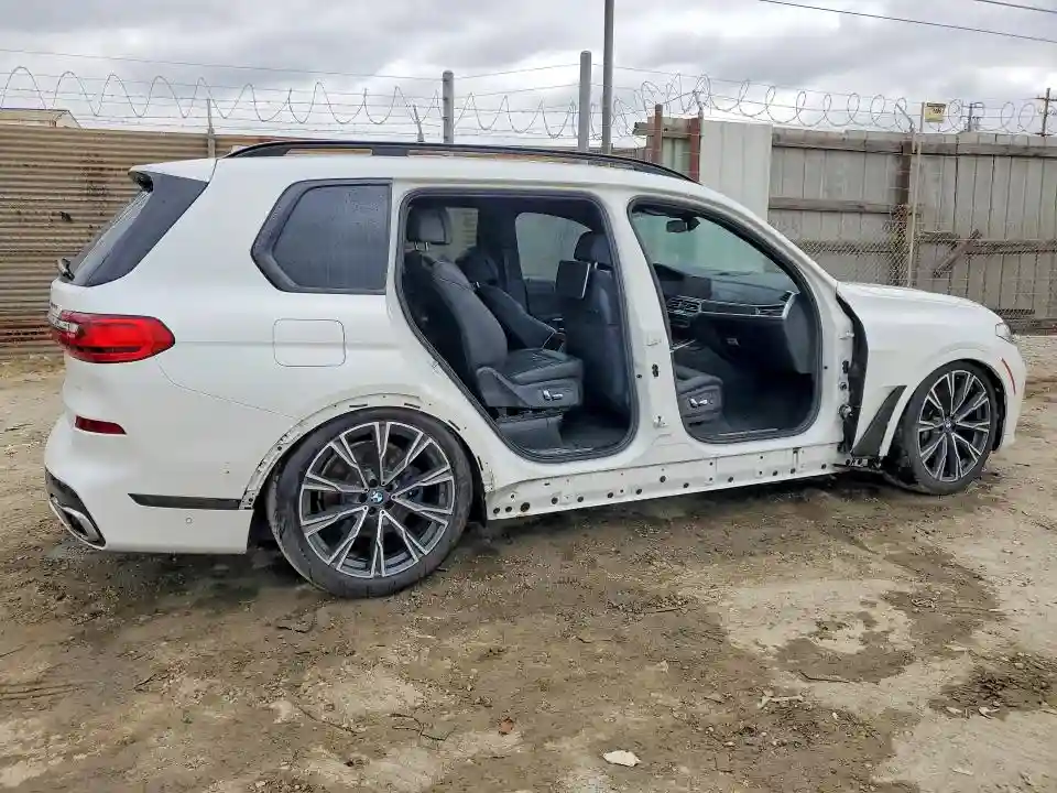 5UXCX4C55KLB39499 2019 BMW X7-2