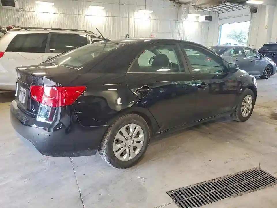 KNAFU4A23C5609707 2013 KIA FORTE-2