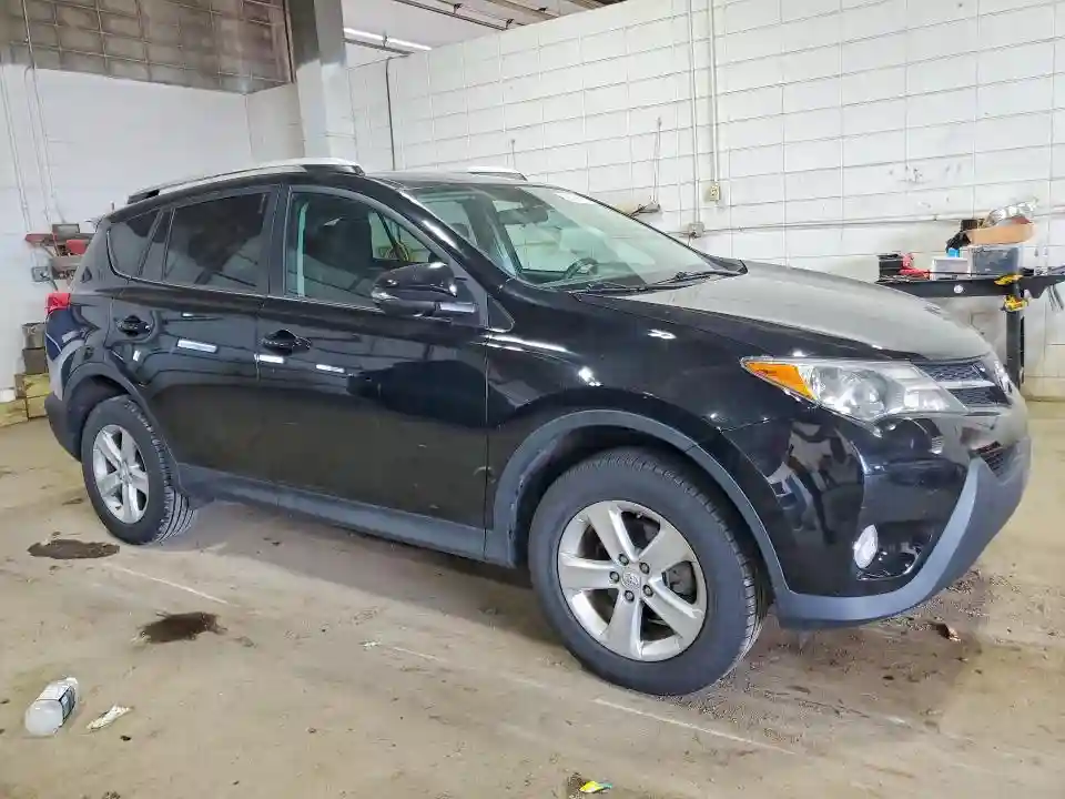 2T3RFREV8DW087744 2013 TOYOTA RAV4-3
