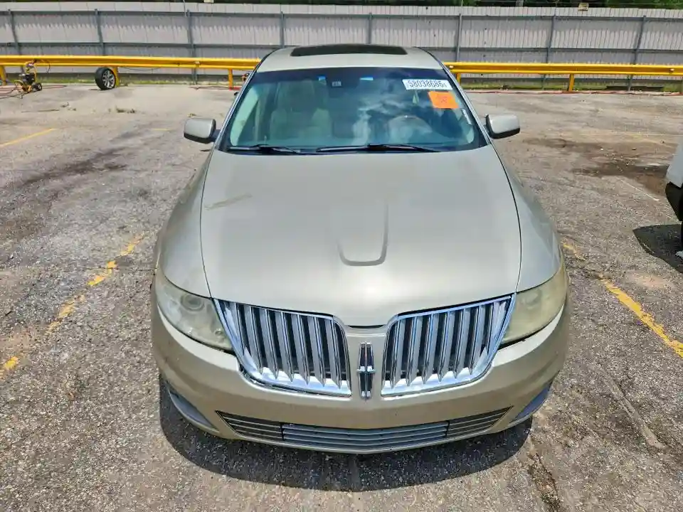 1LNHL9DR0BG605763 2011 LINCOLN MKS-4