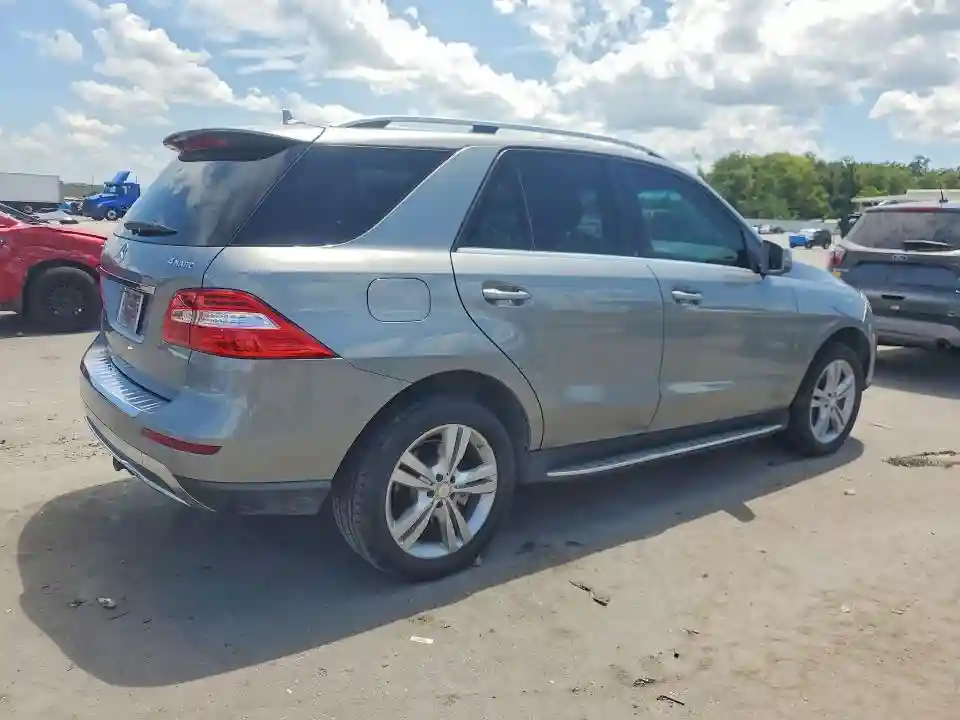 4JGDA5HB1FA517842 2015 MERCEDES-BENZ M-CLASS-2