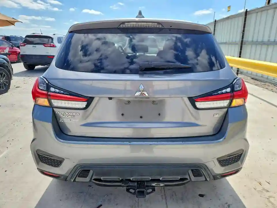 JA4APVAU6MU025234 2021 MITSUBISHI OUTLANDER-5