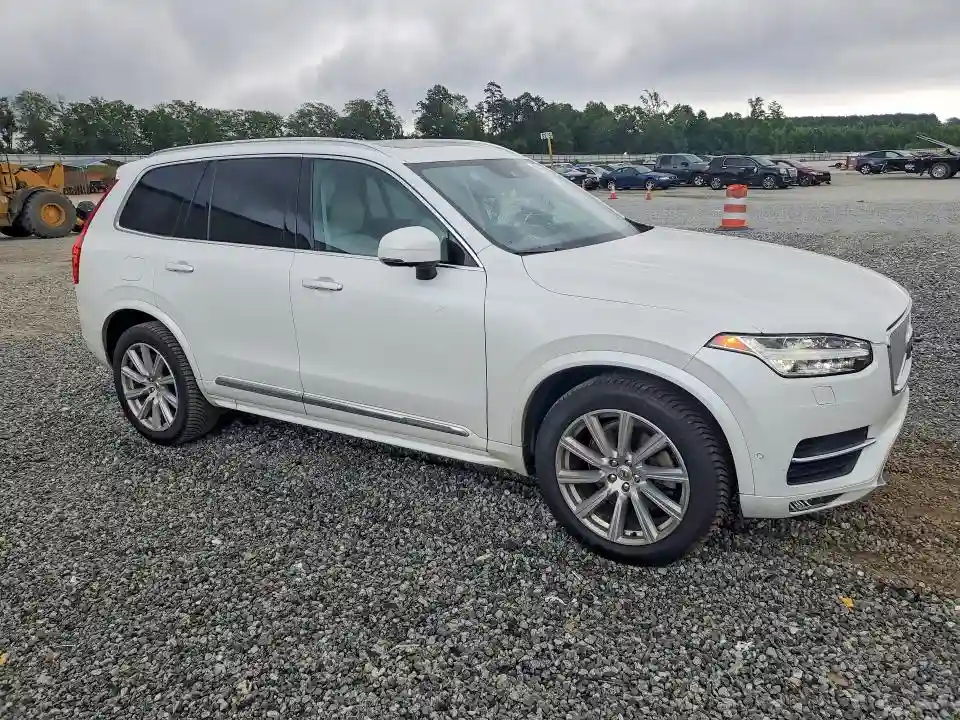 YV4A22PL7K1490456 2019 VOLVO XC90-3