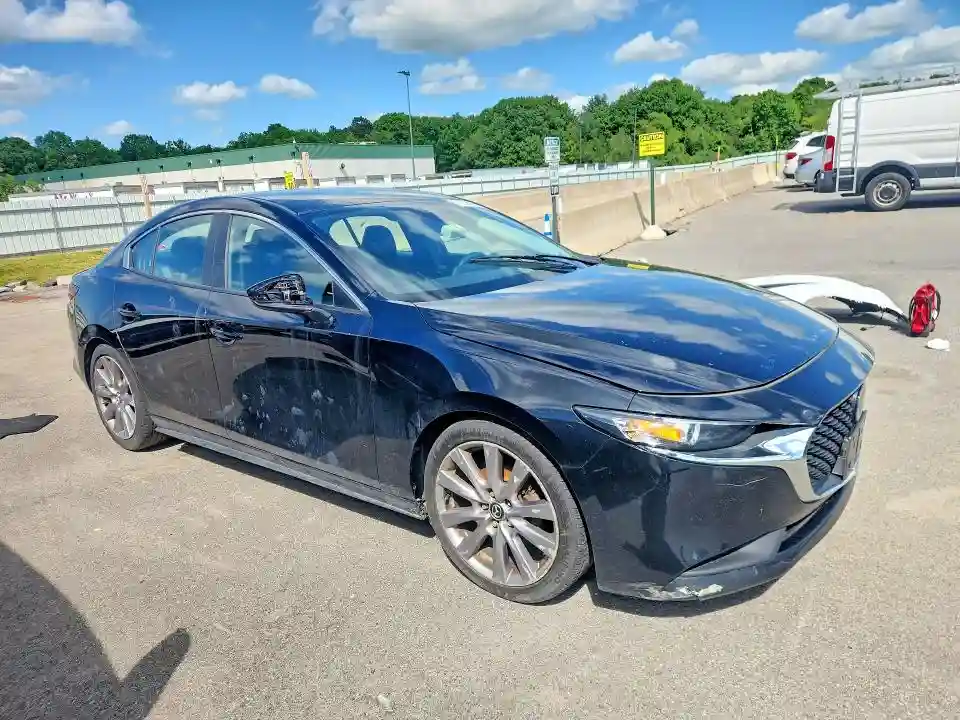 JM1BPABL5M1332128 2021 MAZDA 3-3