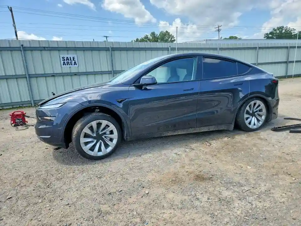 7SAYGDEDXTA609183 2026 TESLA MODEL Y-0