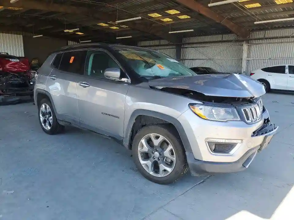 3C4NJCCB5JT257080 2018 JEEP COMPASS-3