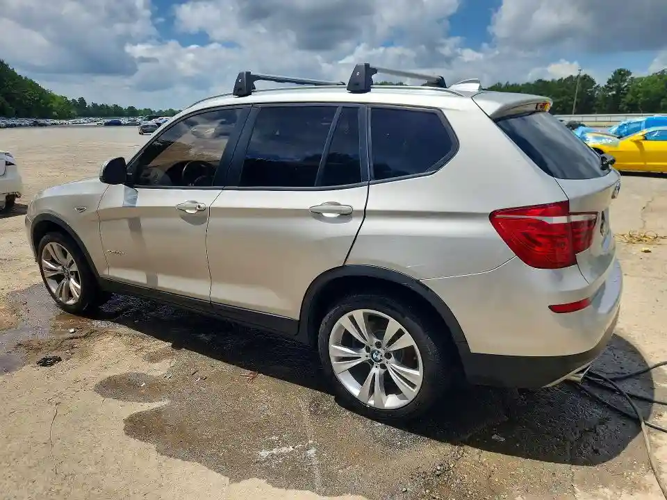 5UXWY3C5XG0N87201 2016 BMW X3-1