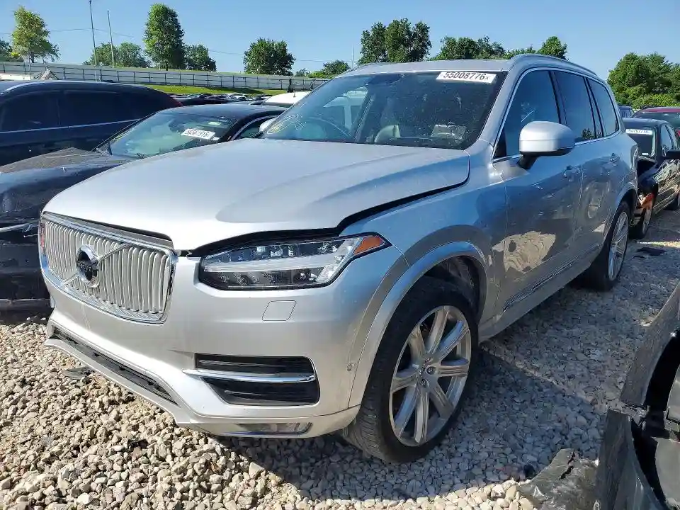 YV4A22PL6K1477567 2019 VOLVO XC90-0