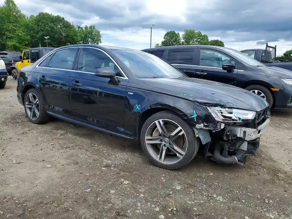 WAUENAF48JA060088 2018 AUDI A4-3