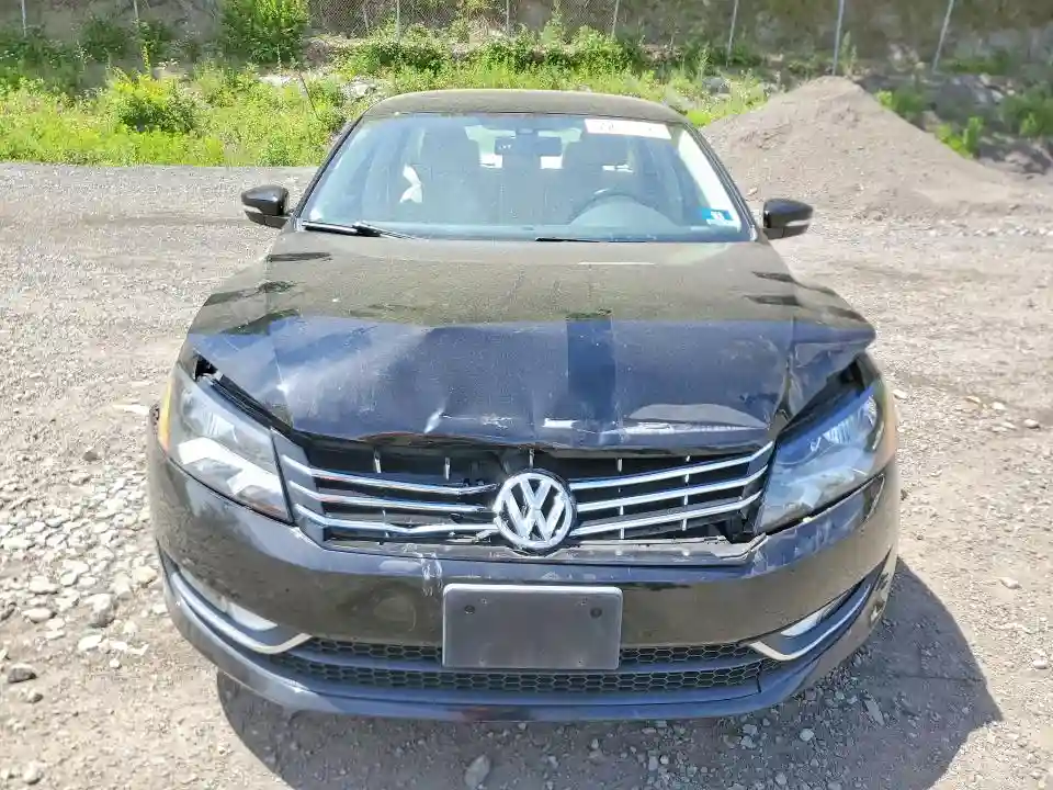 1VWBM7A38EC033622 2014 VOLKSWAGEN PASSAT-4