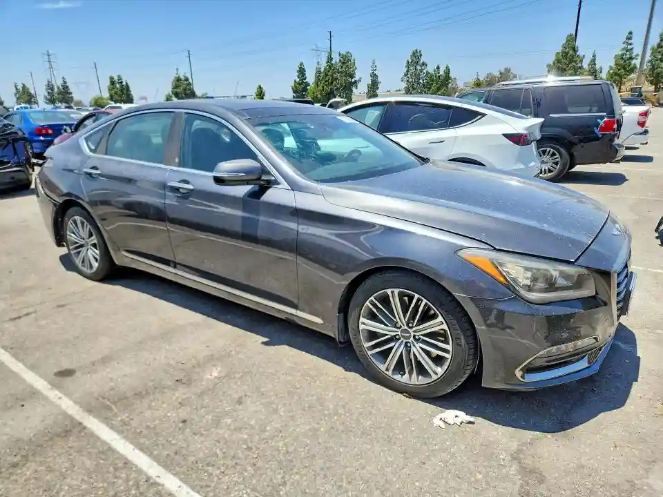 KMHGN4JE6JU225871 2018 GENESIS G80-3