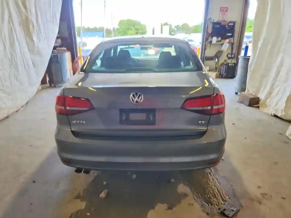 3VW167AJ9HM388662 2017 VOLKSWAGEN JETTA-5