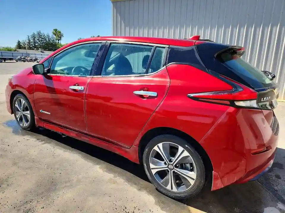 1N4AZ1CP3JC301571 2018 NISSAN LEAF-1