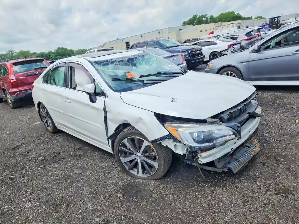 4S3BNEN62H3046167 2017 SUBARU LEGACY-3