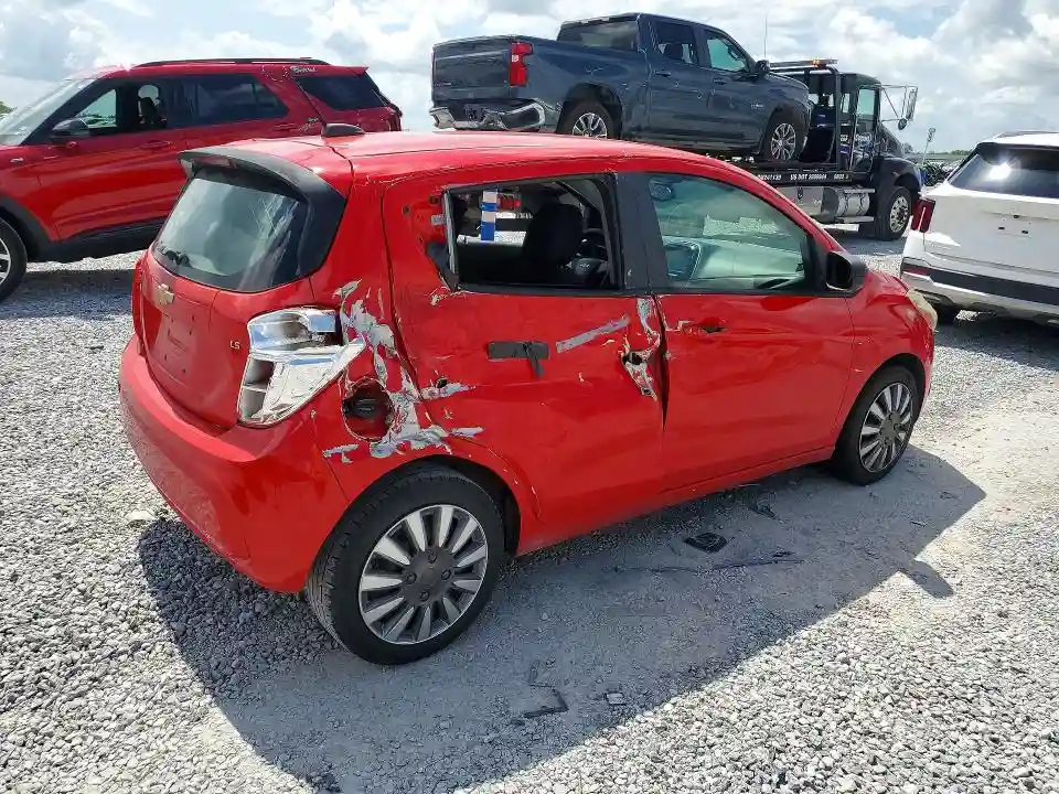 KL8CB6SA4GC585666 2016 CHEVROLET SPARK-2