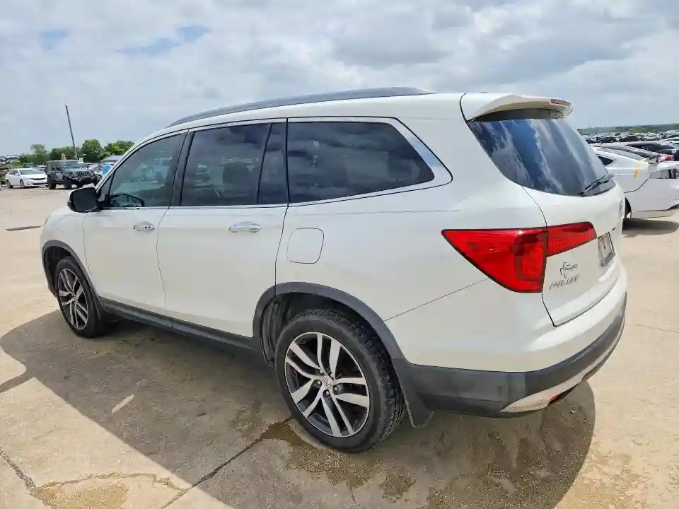 5FNYF6H93HB072671 2017 HONDA PILOT-1