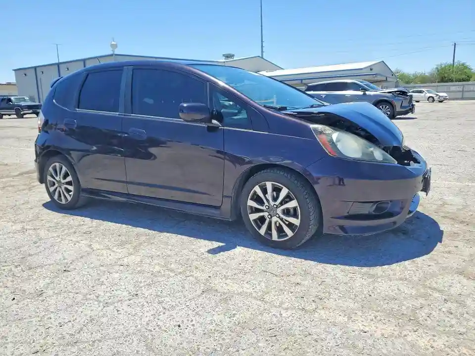 JHMGE8H59DC019552 2013 HONDA FIT-3