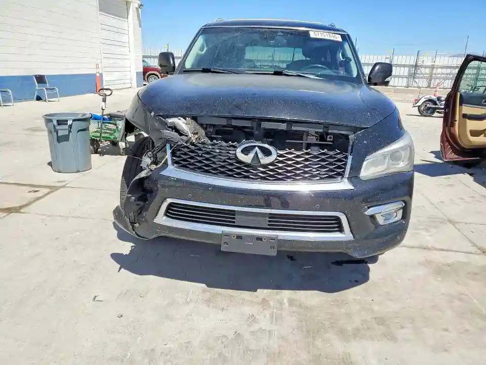 JN8AZ2NCXH9430526 2017 INFINITI QX80-4